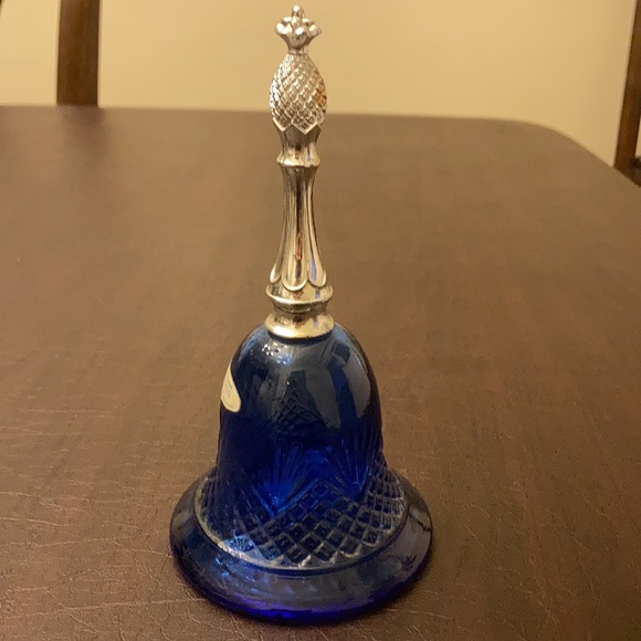 ⚜️Vintage Glass Avon Moonwind Bottle Collectable - Picture 5 of 7